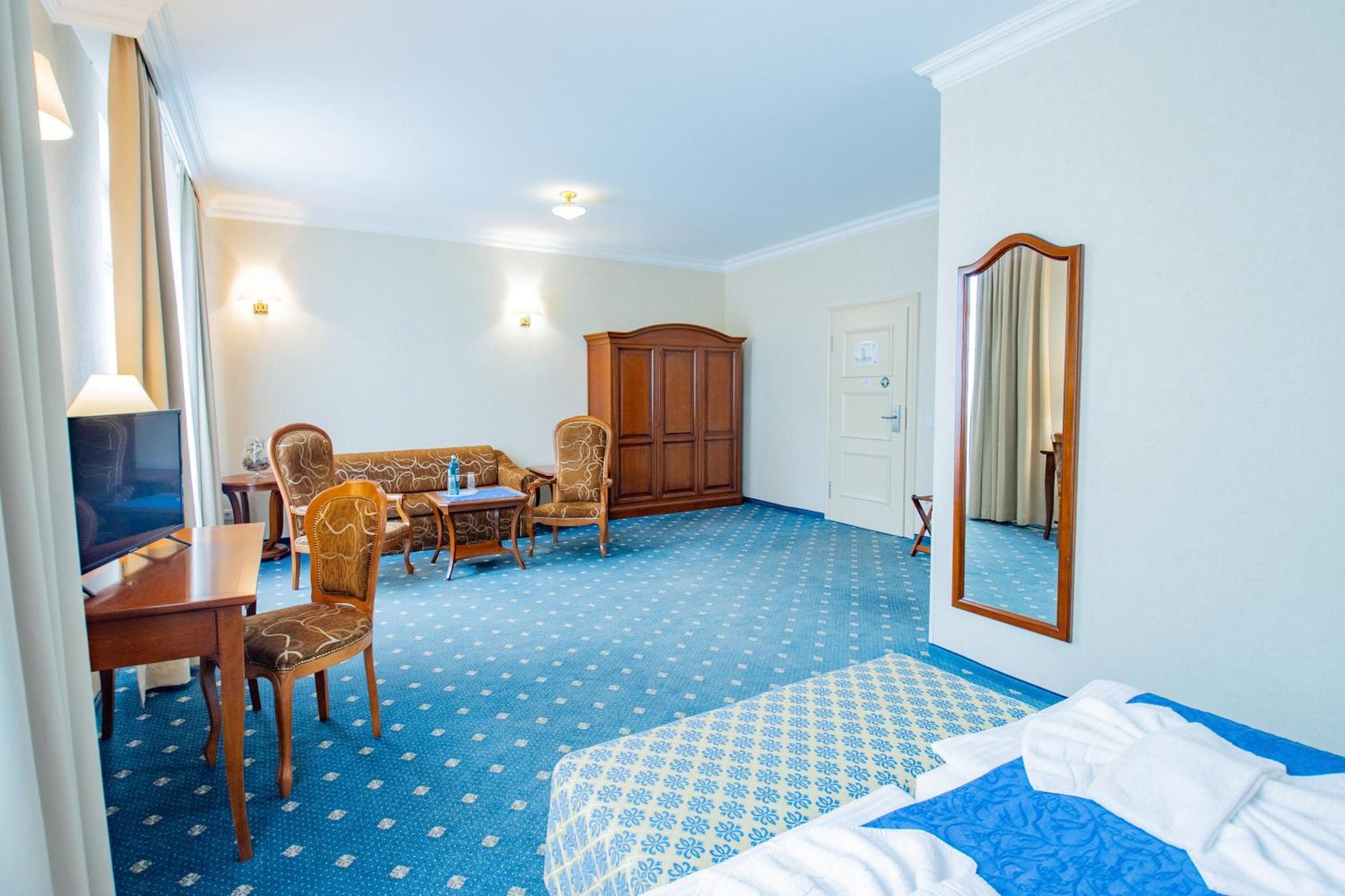Seehotel Grossraeschen Esterno foto