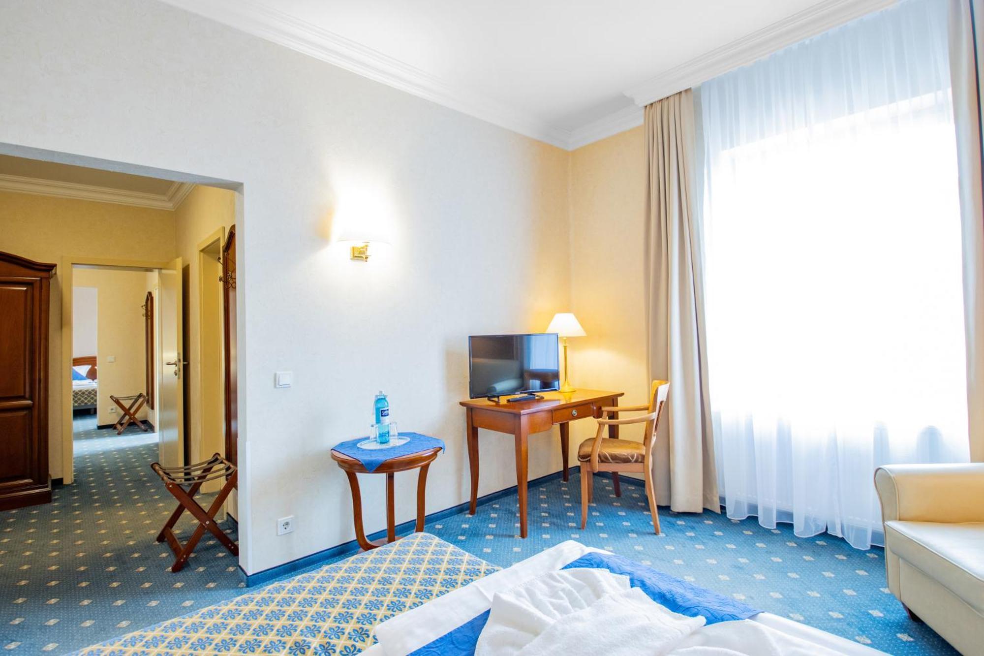 Seehotel Grossraeschen Esterno foto