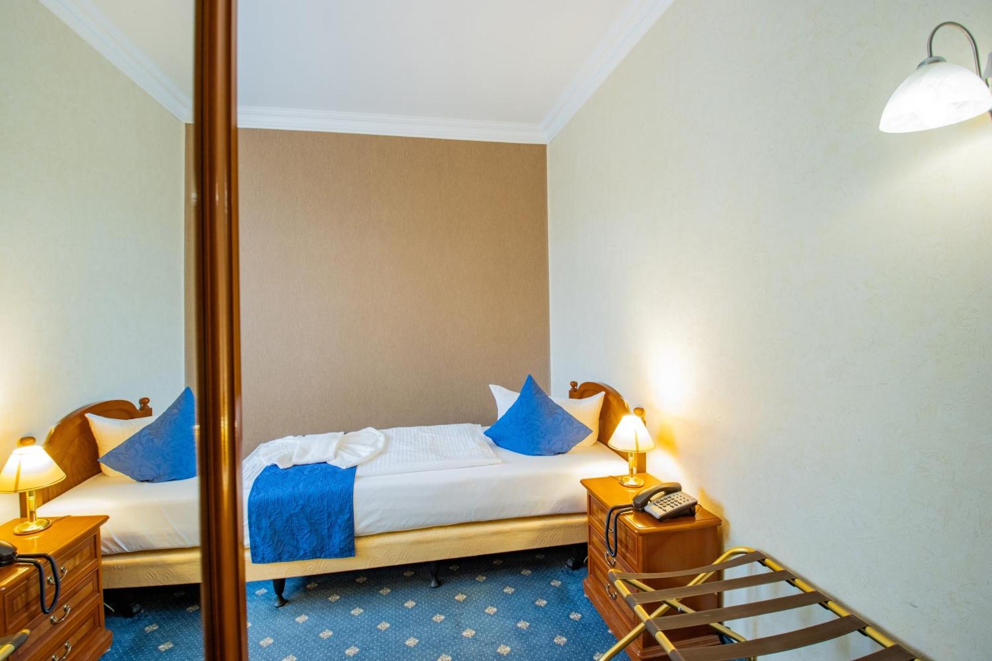 Seehotel Grossraeschen Camera foto